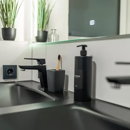 #14 Jsliving Deluxe - Penthouse Mit Dachterrasse Und Panoramablick Kochinsel Badewanne Highspeedwlan Διαμέρισμα *
