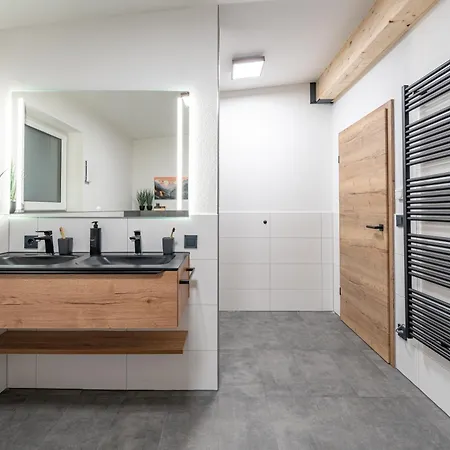 #14 Jsliving Deluxe - Penthouse Mit Dachterrasse Und Panoramablick Kochinsel Badewanne Highspeedwlan *