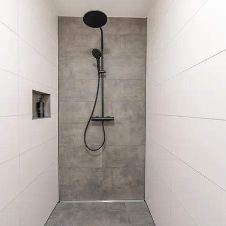 #14 Jsliving Deluxe - Penthouse Mit Dachterrasse Und Panoramablick Kochinsel Badewanne Highspeedwlan Horb am Neckar