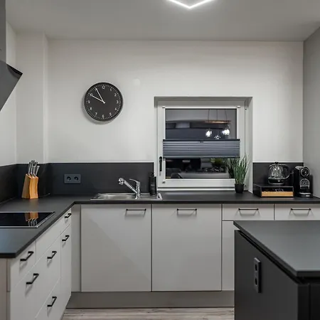 Bps #14 Luxury Penthouse