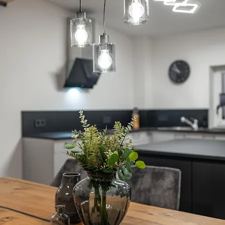 Διαμέρισμα #14 Jsliving Deluxe - Penthouse Mit Dachterrasse Und Panoramablick Kochinsel Badewanne Highspeedwlan Horb am Neckar