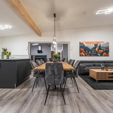 Διαμέρισμα #14 Jsliving Deluxe - Penthouse Mit Dachterrasse Und Panoramablick Kochinsel Badewanne Highspeedwlan